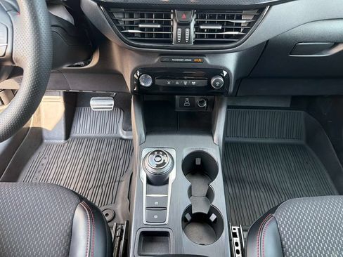 Used 2024 Ford Escape ST-Line w/ Tech Pack #1 AWD/4WD image 24