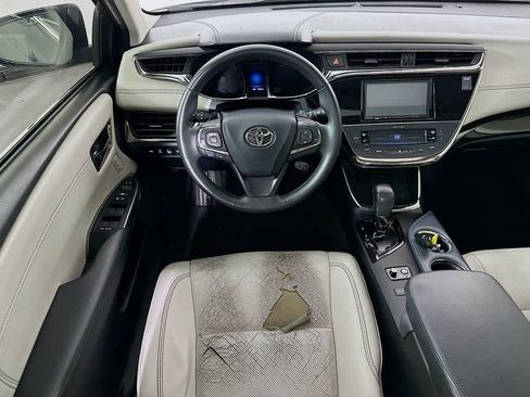 Used 2013 Toyota Avalon Limited FWD image 10