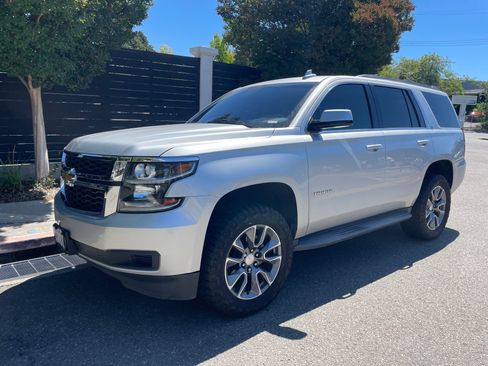 Used 2019 Chevrolet Tahoe LT RWD image 9