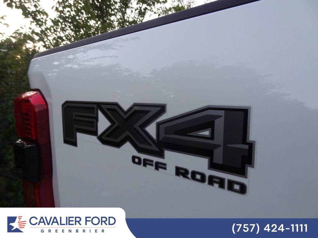 Used 2024 Ford F350 Lariat w/ Lariat Ultimate Package AWD/4WD image 15