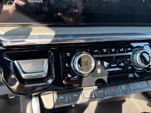 New 2025 GMC Sierra 1500 Denali w/ Technology Package image 28