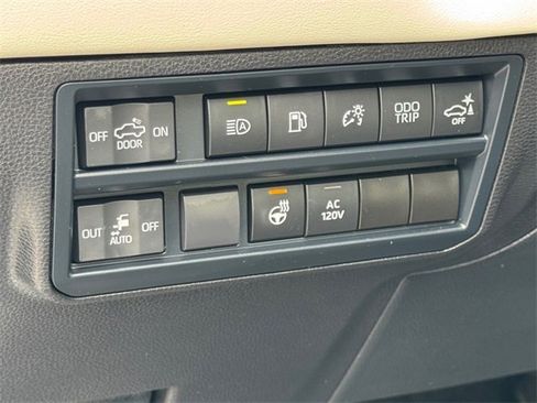 Used 2024 Toyota Tundra Capstone image 18