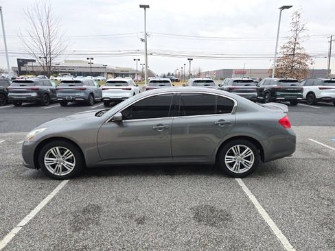 Used 2012 INFINITI G37 x w/ Premium Pkg image 4