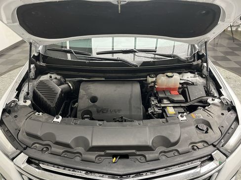 Certified 2023 Chevrolet Traverse LT image 30