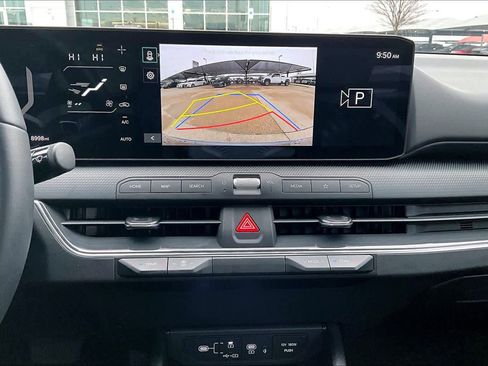 Used 2025 Kia K4 GT-Line w/ GT-Line Premium Package image 31