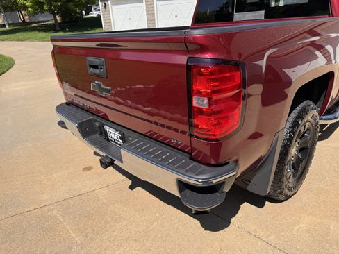Used 2015 Chevrolet Silverado 1500 LTZ Z71 AWD/4WD image 38