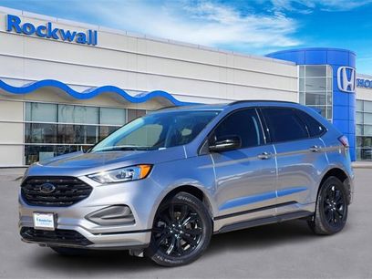 Used 2022 Ford Edge SE w/ Black Appearance Package