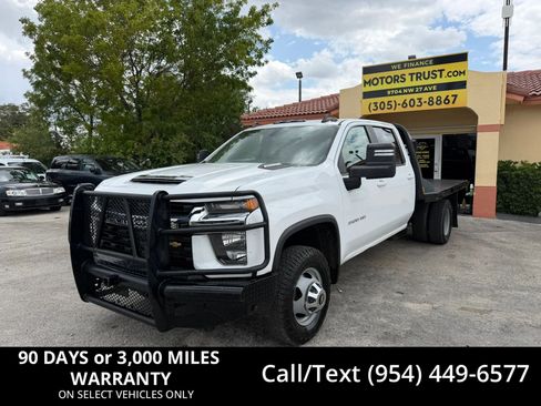 Used 2021 Chevrolet Silverado 3500 4x4 Crew Cab LT DRW image 1