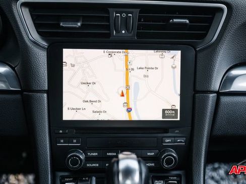 Used 2017 Porsche 911 Carrera image 16