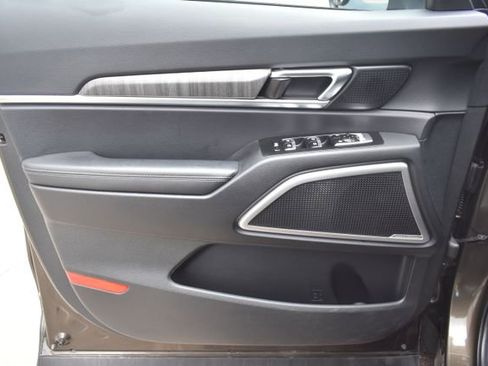 Used 2023 Kia Telluride EX X-Line image 19