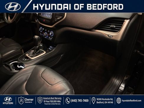 Used 2015 Jeep Cherokee Limited AWD/4WD image 29