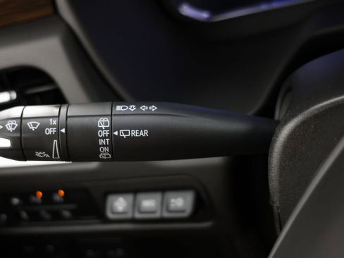 Used 2024 Chevrolet Tahoe High Country w/ Premium Package 2 image 29