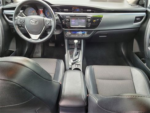 Used 2014 Toyota Corolla S image 14