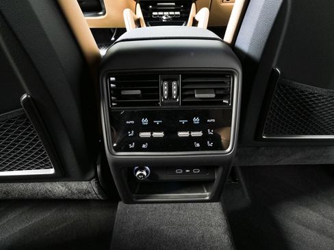 New 2026 Porsche Cayenne AWD/4WD image 21