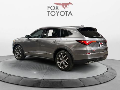 Used 2023 Acura MDX SH-AWD w/ Technology Package image 4