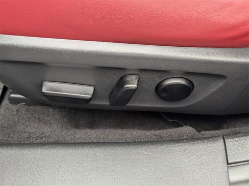 Used 2021 MAZDA MAZDA3 s image 20