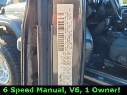 Certified 2019 Jeep Wrangler Sport image 19