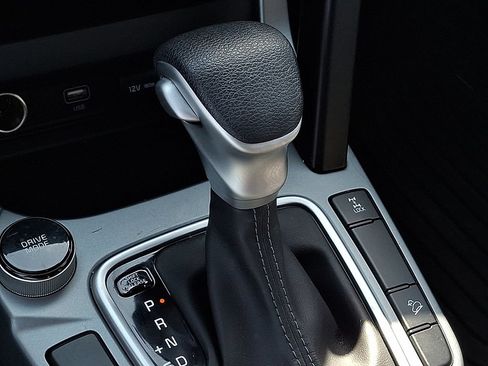 Certified 2024 Kia Seltos LX AWD/4WD image 20