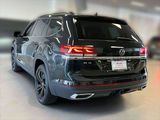 Used 2022 Volkswagen Atlas SE w/ Panoramic Sunroof Package image 4