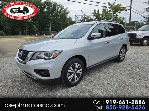 Used 2019 Nissan Pathfinder S AWD/4WD image 1