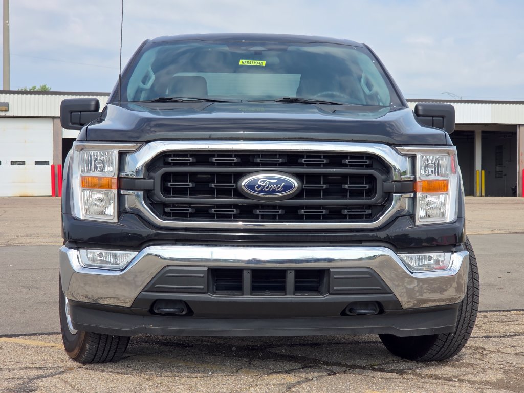 Used 2022 Ford F150 XLT AWD/4WD image 3