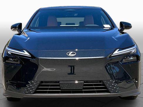 New 2026 Lexus ES 350e FWD image 3