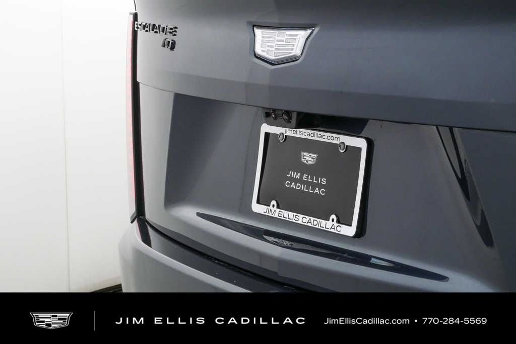 Certified 2026 Cadillac Escalade IQ Sport 1 w/ LPO, ONYX Package AWD/4WD image 34