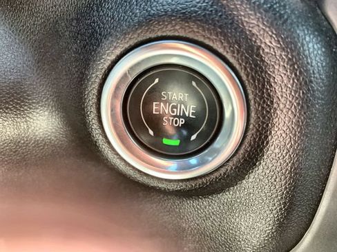Certified 2019 Chevrolet Silverado 1500 LT Trail Boss AWD/4WD image 16