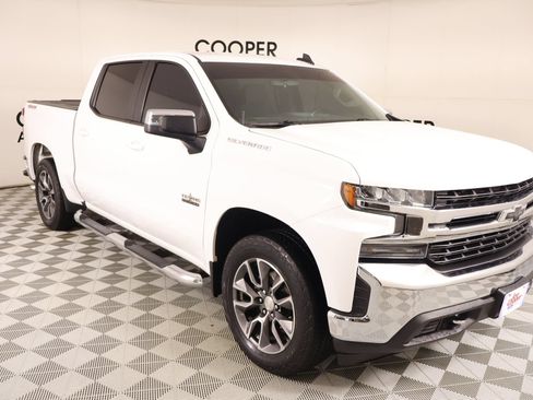 Used 2020 Chevrolet Silverado 1500 LT w/ Texas Edition AWD/4WD image 1