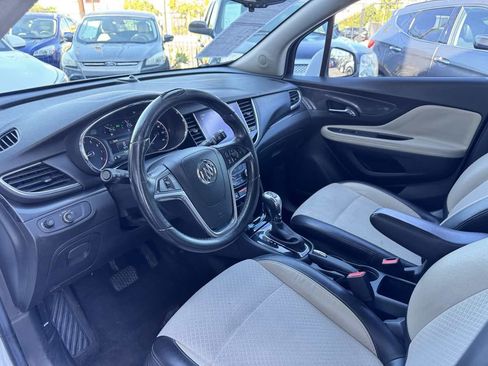 Used 2017 Buick Encore Preferred FWD image 31