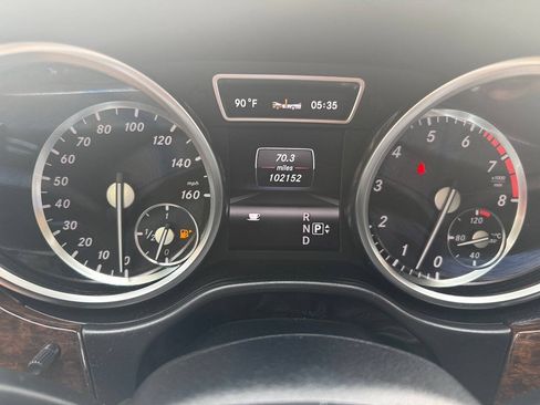 Used 2013 Mercedes-Benz ML 350 4MATIC image 25