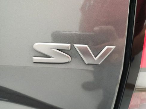 Used 2024 Nissan Frontier SV image 23