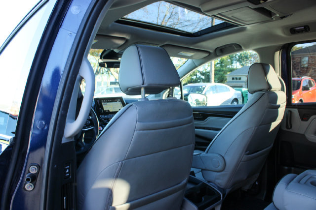 Used 2024 Honda Odyssey Elite image 31