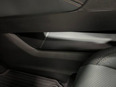 New 2027 GMC Terrain AT4 w/ LPO, Floor Liner Package AWD/4WD image 24