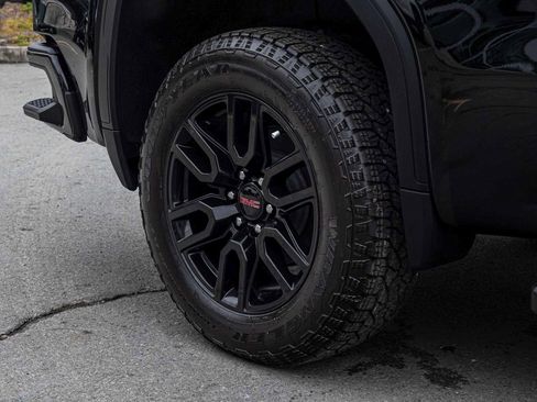 Used 2023 GMC Sierra 1500 Elevation image 10