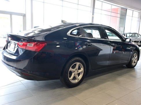 Used 2016 Chevrolet Malibu LS FWD image 5