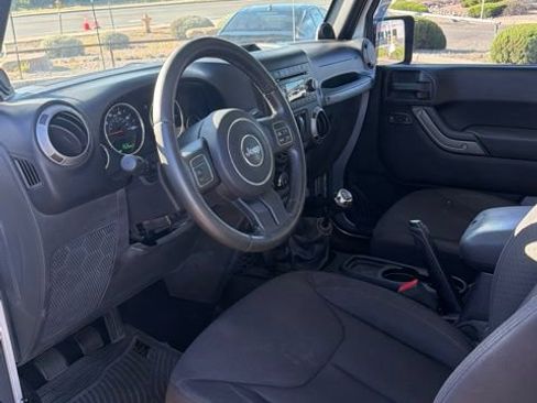Used 2013 Jeep Wrangler Sport AWD/4WD image 16