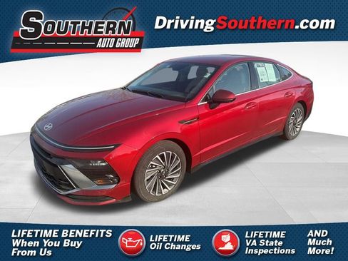 Used 2025 Hyundai Sonata SEL image 1