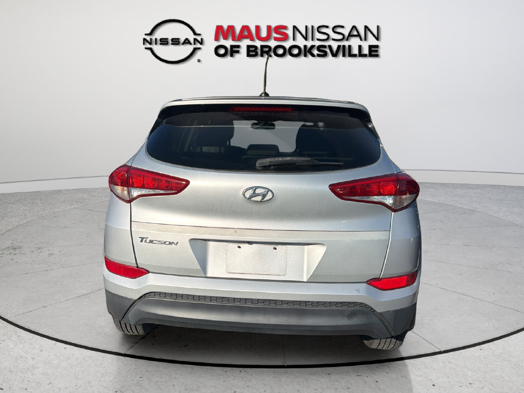 Used 2017 Hyundai Tucson SE w/ Cargo Package FWD image 9