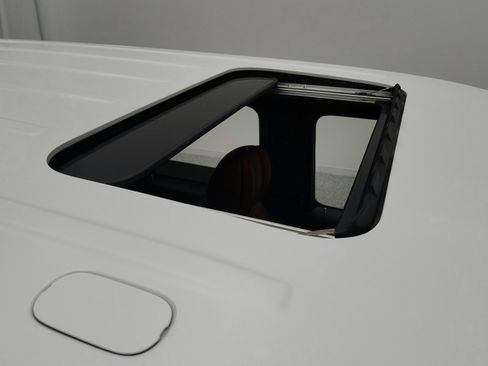 Certified 2021 Mercedes-Benz G 63 AMG 4MATIC image 23