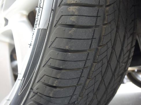 Used 2014 Nissan Sentra SR w/ SR Driver Package image 38