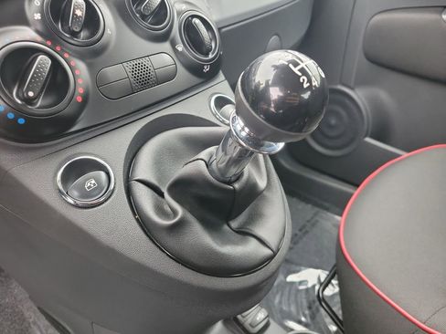 Used 2017 FIAT 500 Pop image 21