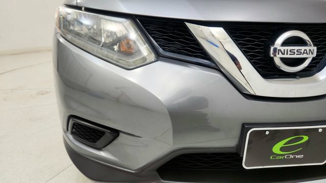 Used 2015 Nissan Rogue S FWD image 25