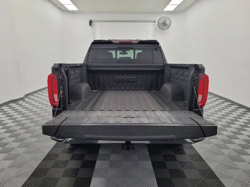 Used 2019 GMC Sierra 1500 SLT w/ SLT Premium Plus Package AWD/4WD image 29
