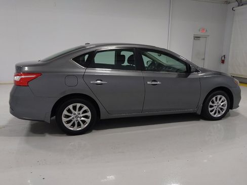 Used 2019 Nissan Sentra SV FWD image 10