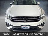 Used 2022 Volkswagen Tiguan SE w/ Panoramic Sunroof Package image 2