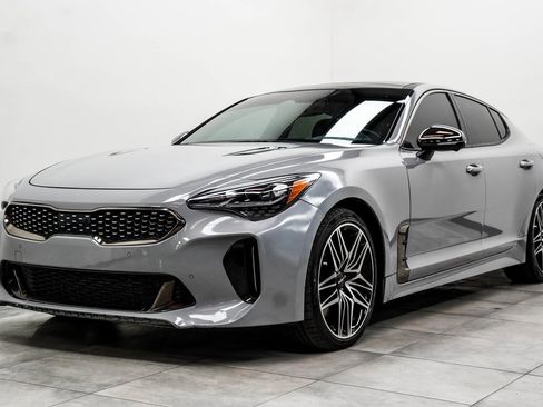 Used 2023 Kia Stinger GT2 w/ Red Interior Color Package image 6