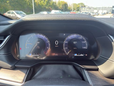 New 2025 Jeep Grand Cherokee L Limited w/ Luxury Tech Group II image 17