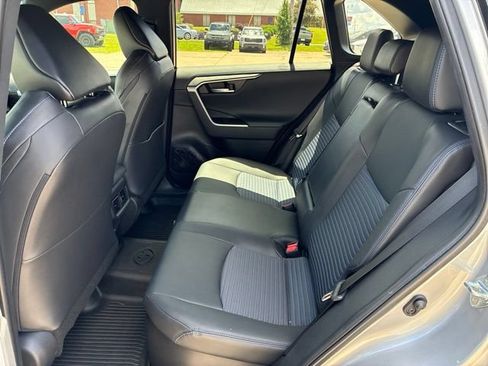 Used 2023 Toyota RAV4 XSE AWD/4WD image 21