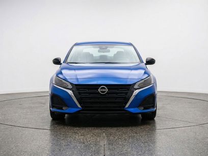 Used 2025 Nissan Altima 2.5 SV